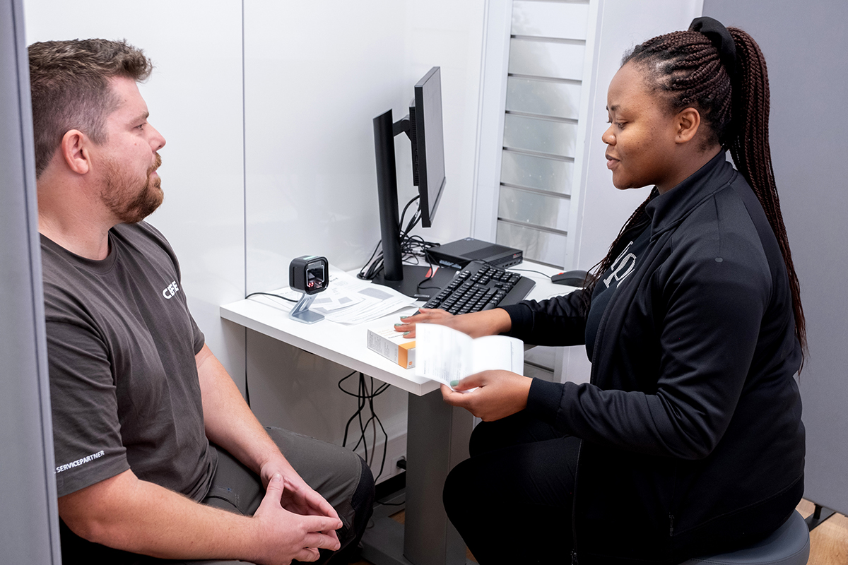 Apoteksansat Samtale Rum Mand 2025 Horsens