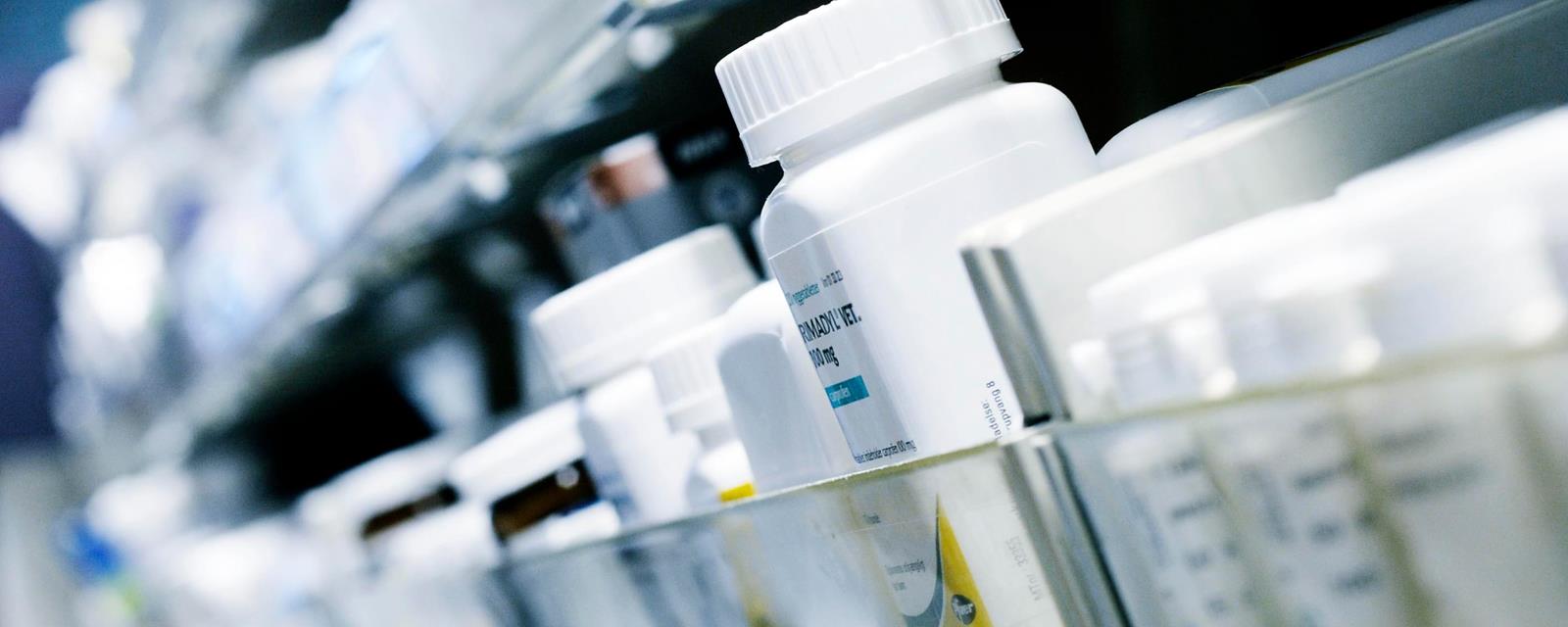 medicin-hylder-apotek.jpg (1)